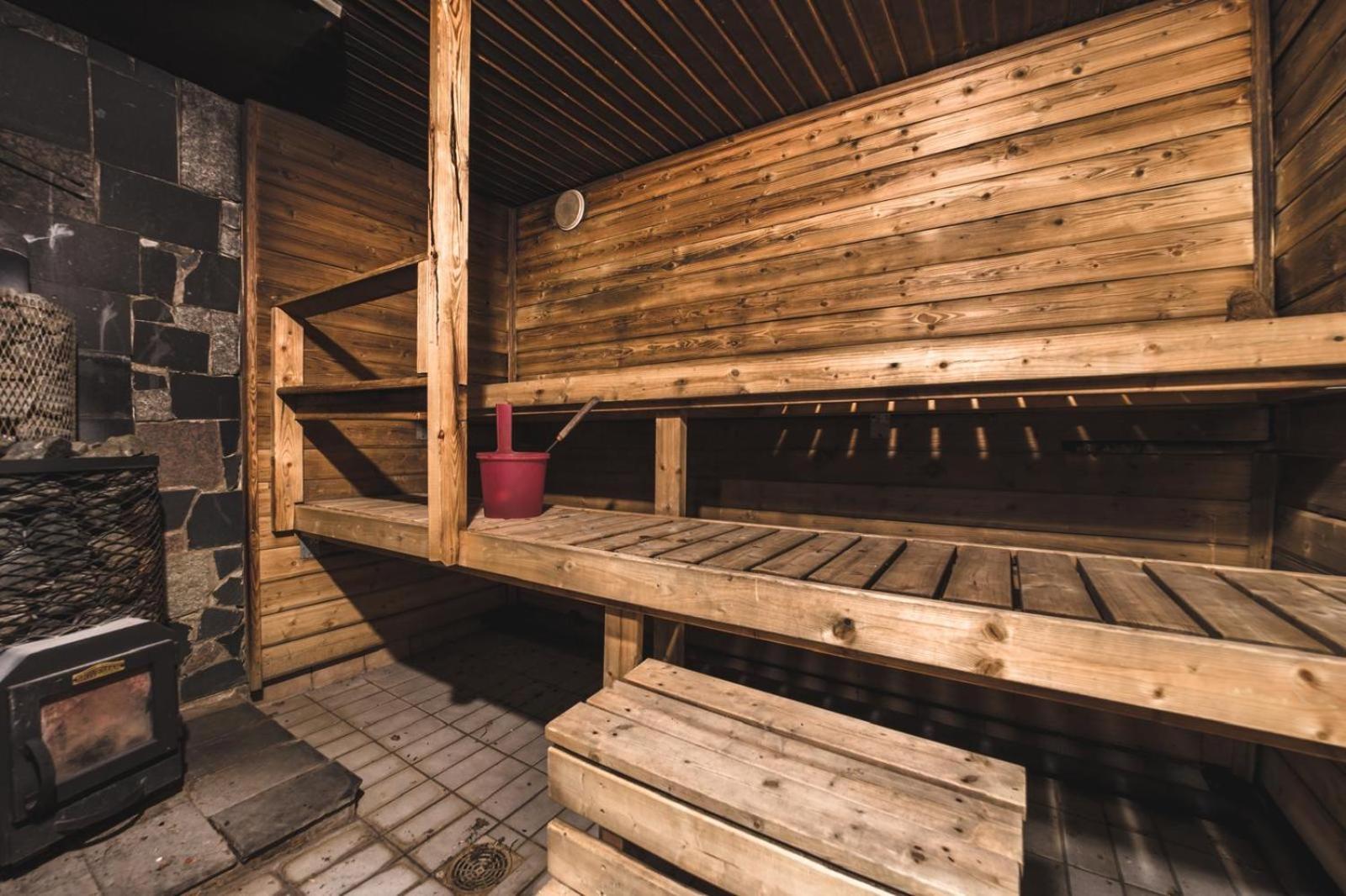 Jaemsaen Gasthaus Zewnętrze zdjęcie