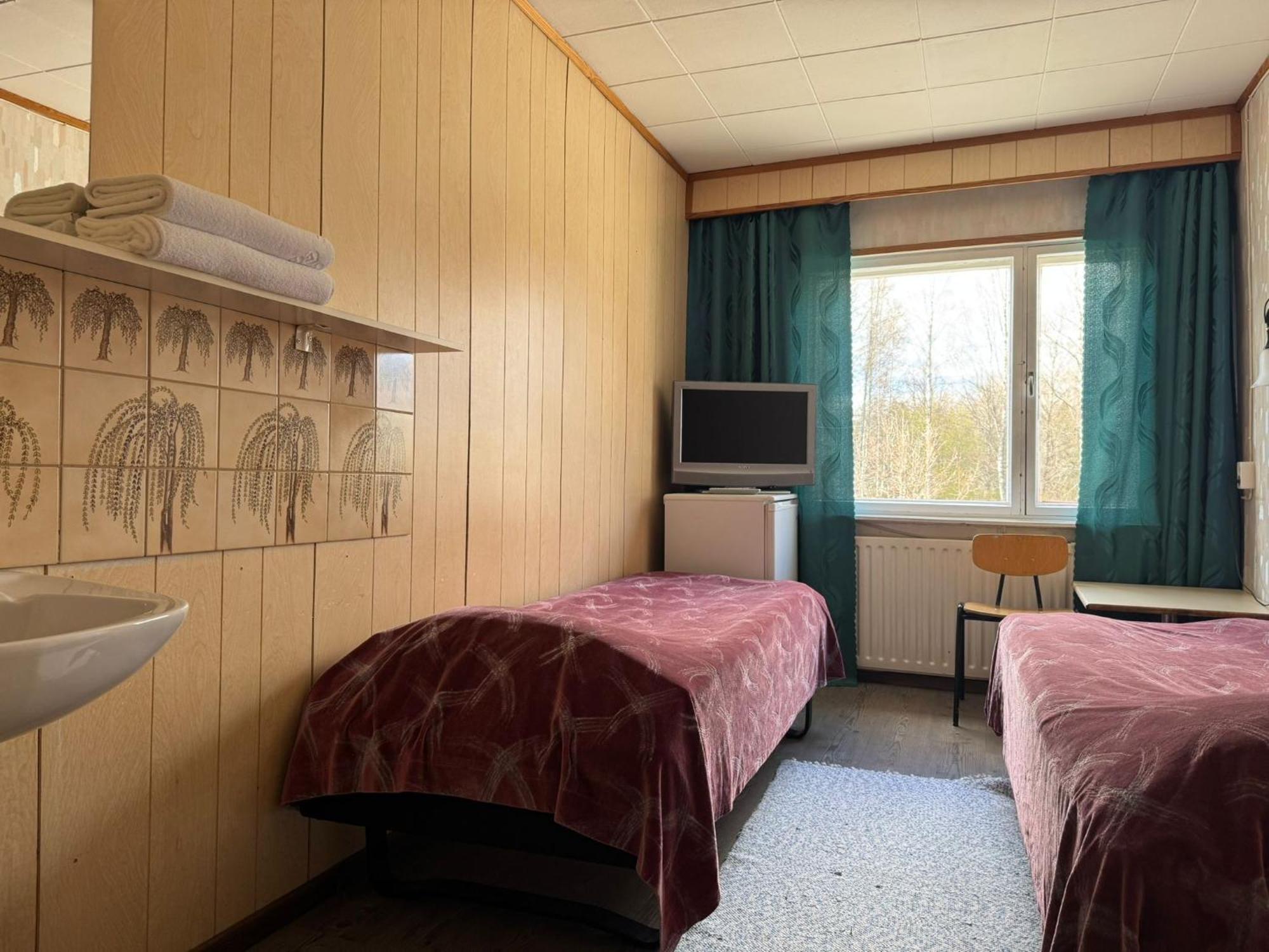Jaemsaen Gasthaus Zewnętrze zdjęcie